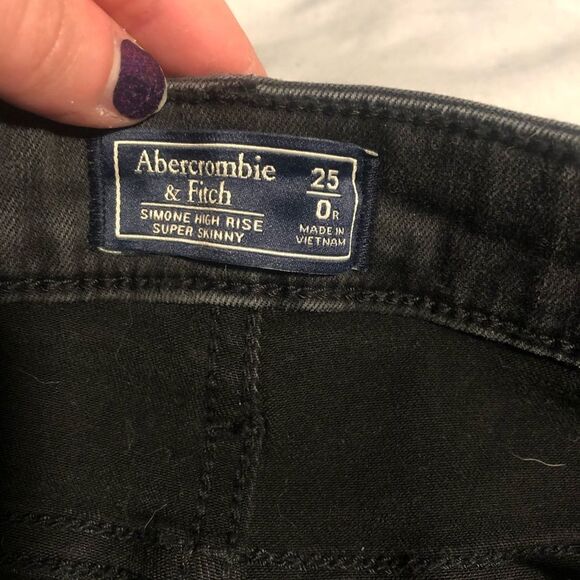 Abercrombie jeans - Picture 6 of 9